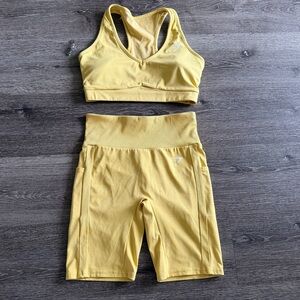 Gymshark Yellow Women Jeggings